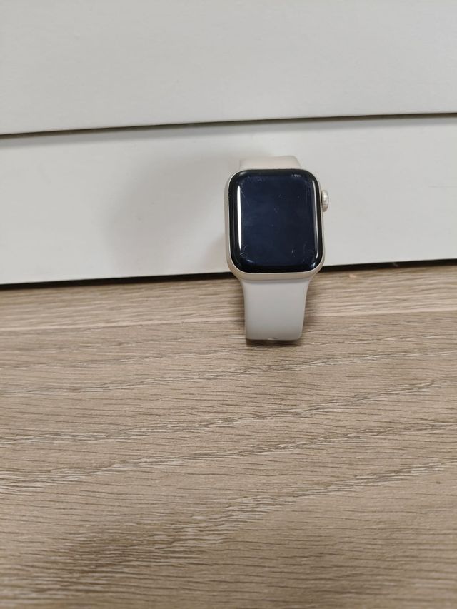 Apple Watch Series 4 - Blanco