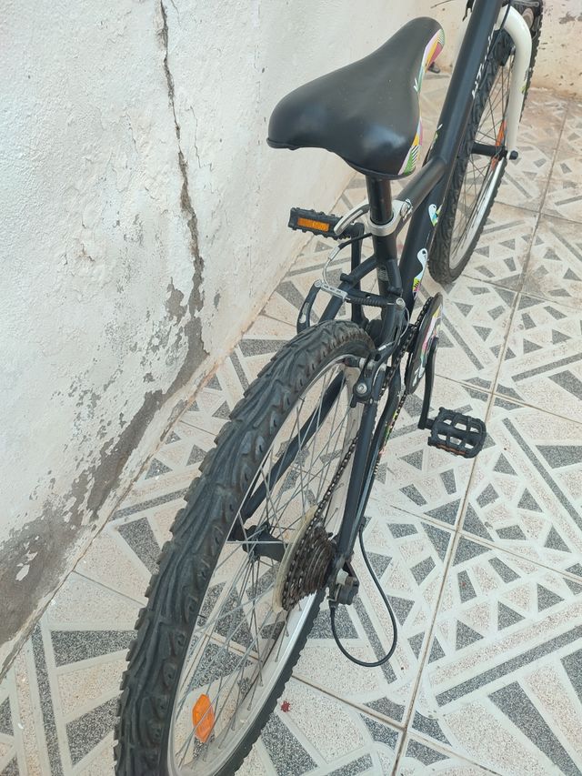 Bicicleta Btwin 20" 5v. Buen estado