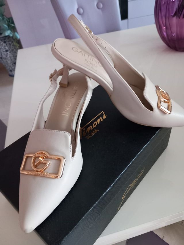 Scarpe Gattinoni beige - tacco kitten