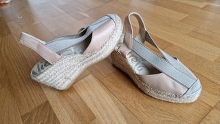 Cuñas Vidorreta color nude talla 36