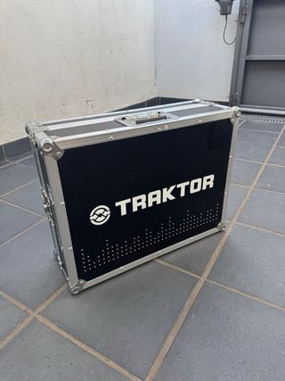 Maleta Traktor DJ - Native Instruments