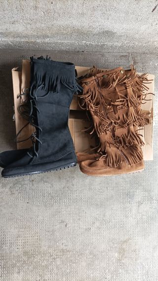 Coppia Stivaletti Minnetonka