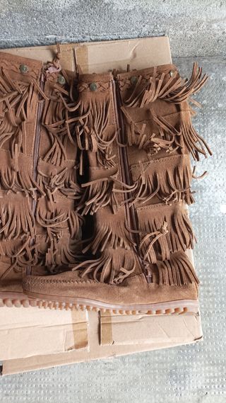 Coppia Stivaletti Minnetonka