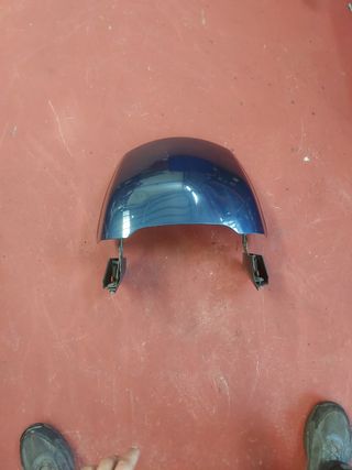 Tapa baúl piaggio x8