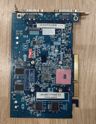 ATI AGP RADEON HD 3650 512Mb gráfica