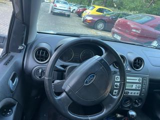 Ford Fiesta 2003