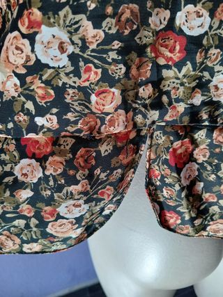 Blusa floral vintage
