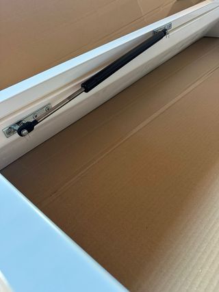 Ventana abatible tejado. Ubicada en Fiscal(Huesca)