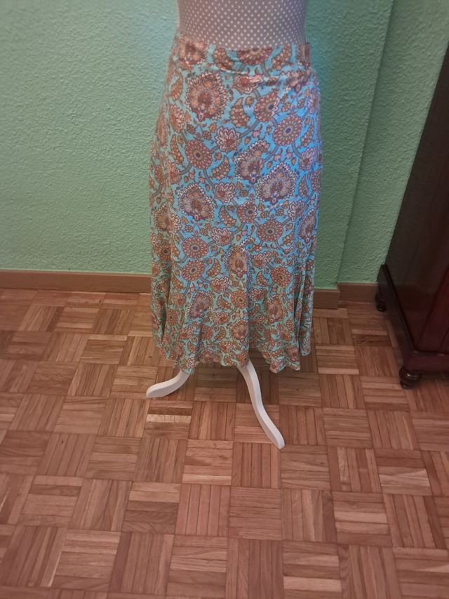 Falda larga estampada turquesa