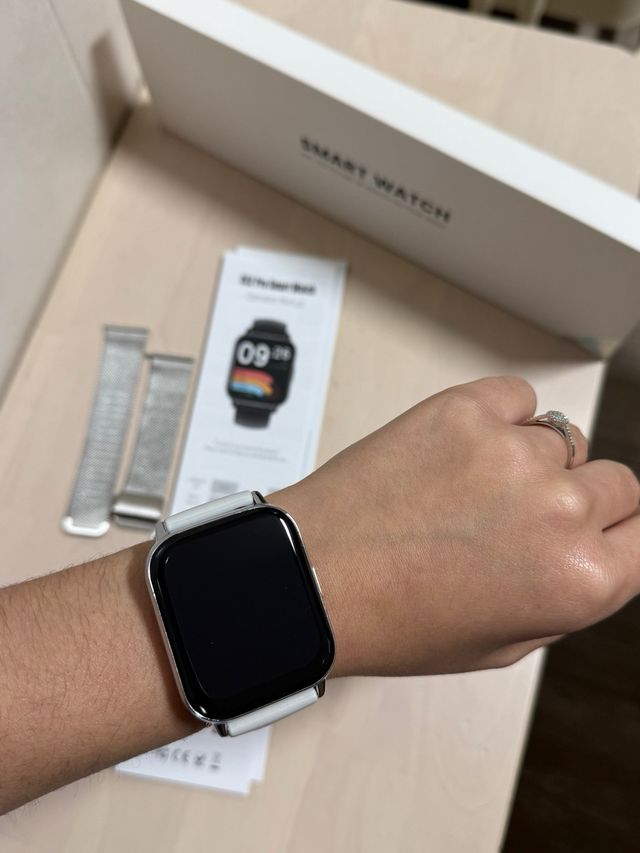 Smartwatch Gris-Plateado