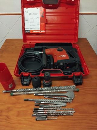 Maletín HILTI   T 16 
Martillo percutor taladro 
