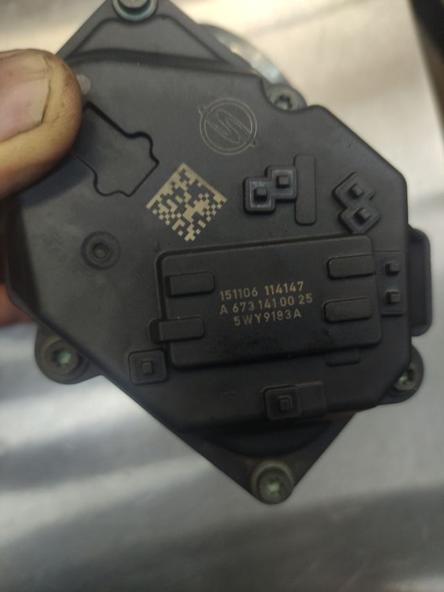 Cuerpo aceleración SsangYong Tivoli