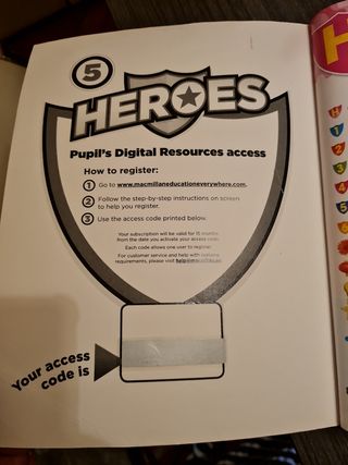 HEROES 5 Pb (ebook) Pk + licencia.