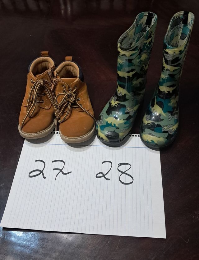 Sapatos e Botas Bebé - 27/28