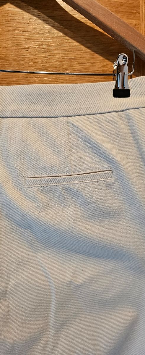 Pantalón Massimo Dutti beige
