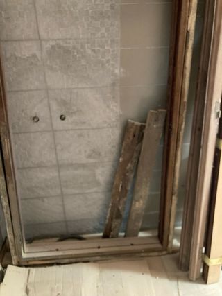 Puerta balconera madera climalit + contraventanas