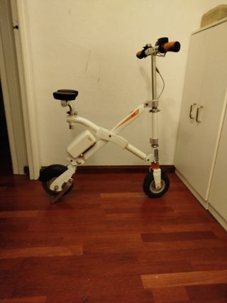 Patinete eléctrico plegable