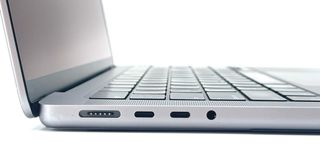 MacBook Pro 14" 2021 M1