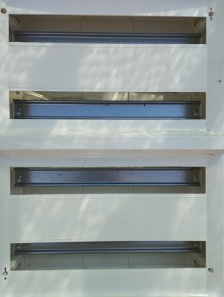 Cuadro eléctrico blanco