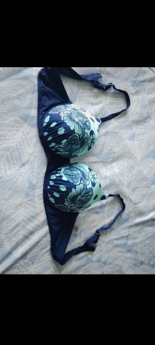 Bikini azul y verde agua