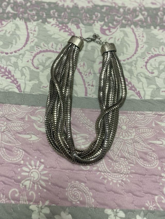 Gargantilla plateada - Multicapa