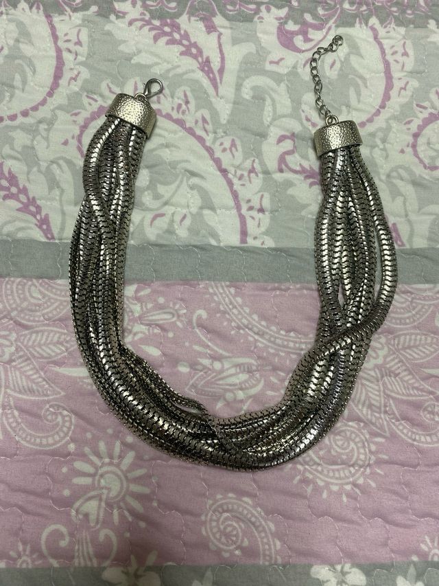 Gargantilla plateada - Multicapa