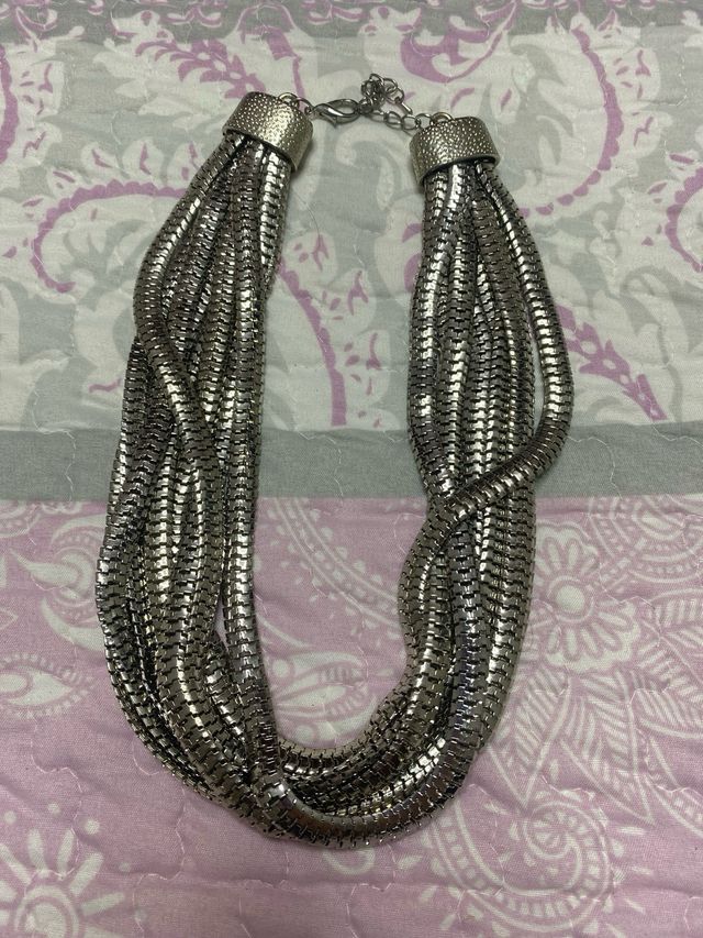 Gargantilla plateada - Multicapa