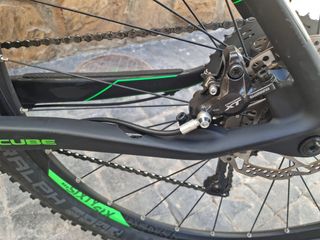 Bicicleta montaña carbono CUBE reaction 