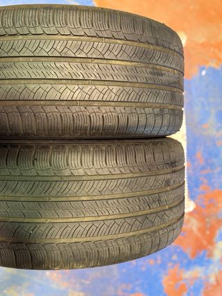 1 Neumático Michelin 295/40R20