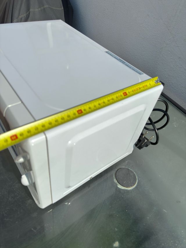 Microondas SVAN blanco - 20L