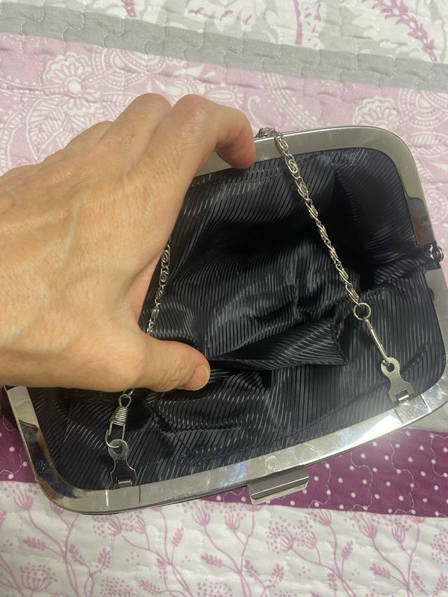 Bolso fiesta negro - Cadena plata