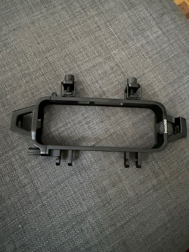 Adaptador Insta360 X5 - Negro