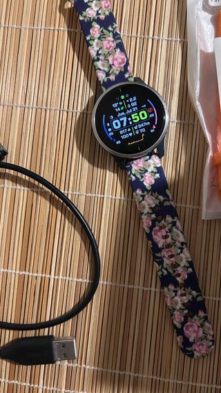 Garmin Venu smartwatch - multicolor