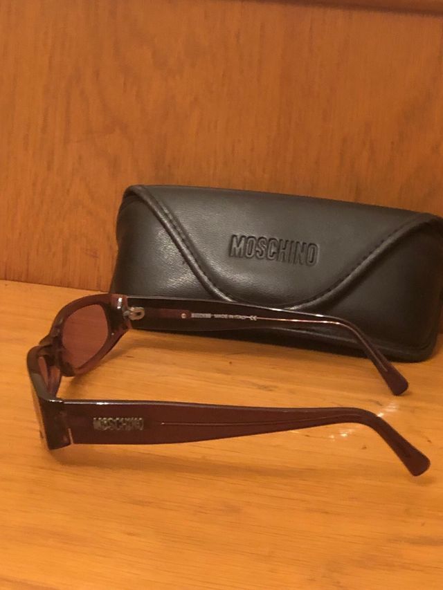 MOSCHINO - gafas de sol M3602-S y funda