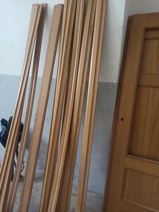 Puertas de madera nuevas