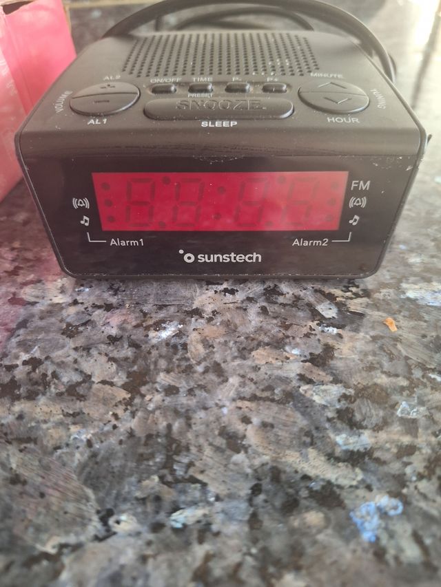 Radio Reloj Sunstech - despertador