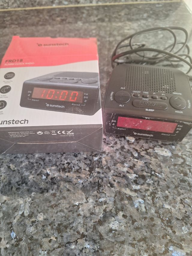 Radio Reloj Sunstech - despertador