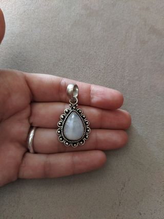 Colgante boho plata piedra luna
