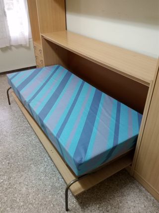 Cama plegable con armario - Mueble multifuncional