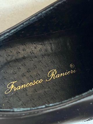 Scarpe eleganti nere in cuoio per uomo