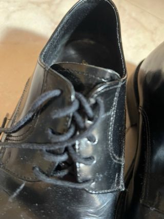 Scarpe eleganti nere in cuoio per uomo