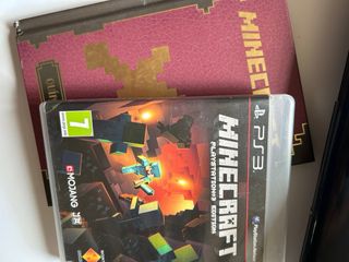 PS3 Slim negra + Minecraft