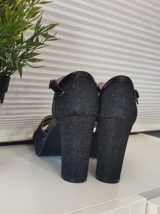 Sandali Soon Her neri 37