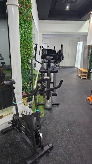 Traspaso gimnasio equipado