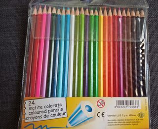 Kit scuola: matite, pennarello, gomme