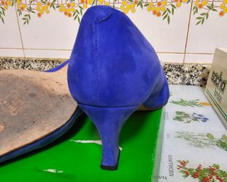 Salones Sacha London azules, talla 37
