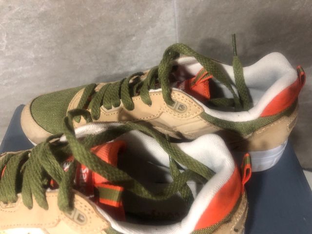 Zapatillas Saucony beige y verde oliva