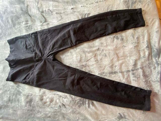 Pantalones premamá negros