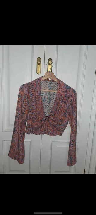 Blusa Zara fluida multicolor