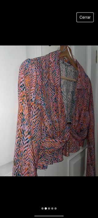 Blusa Zara fluida multicolor